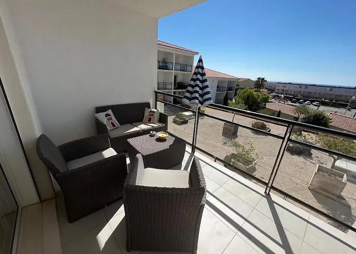 Superbe Appartement A Saint Pierre La Mer